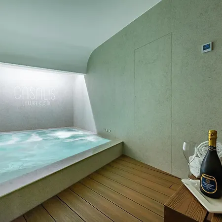 Casalis Luxury לינה וארוחת בוקר 4*